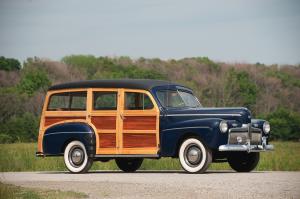 Ford Super DeLuxe V8 Station Wagon 1942 года